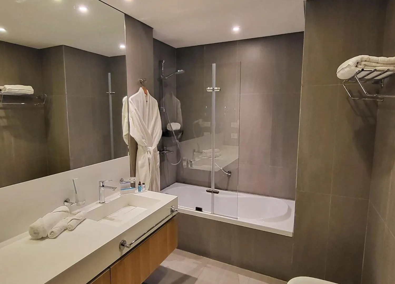 Monot Suites Beiroet Hotel